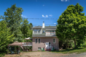 Отель Chalets Lac Beauport  Бьюпорт
